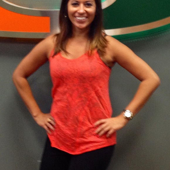 Simply Vera Racerback Tank Top - Picture 2 of 6